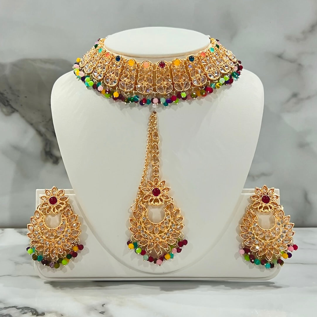 Choker Necklace, Earring and Tikka Set