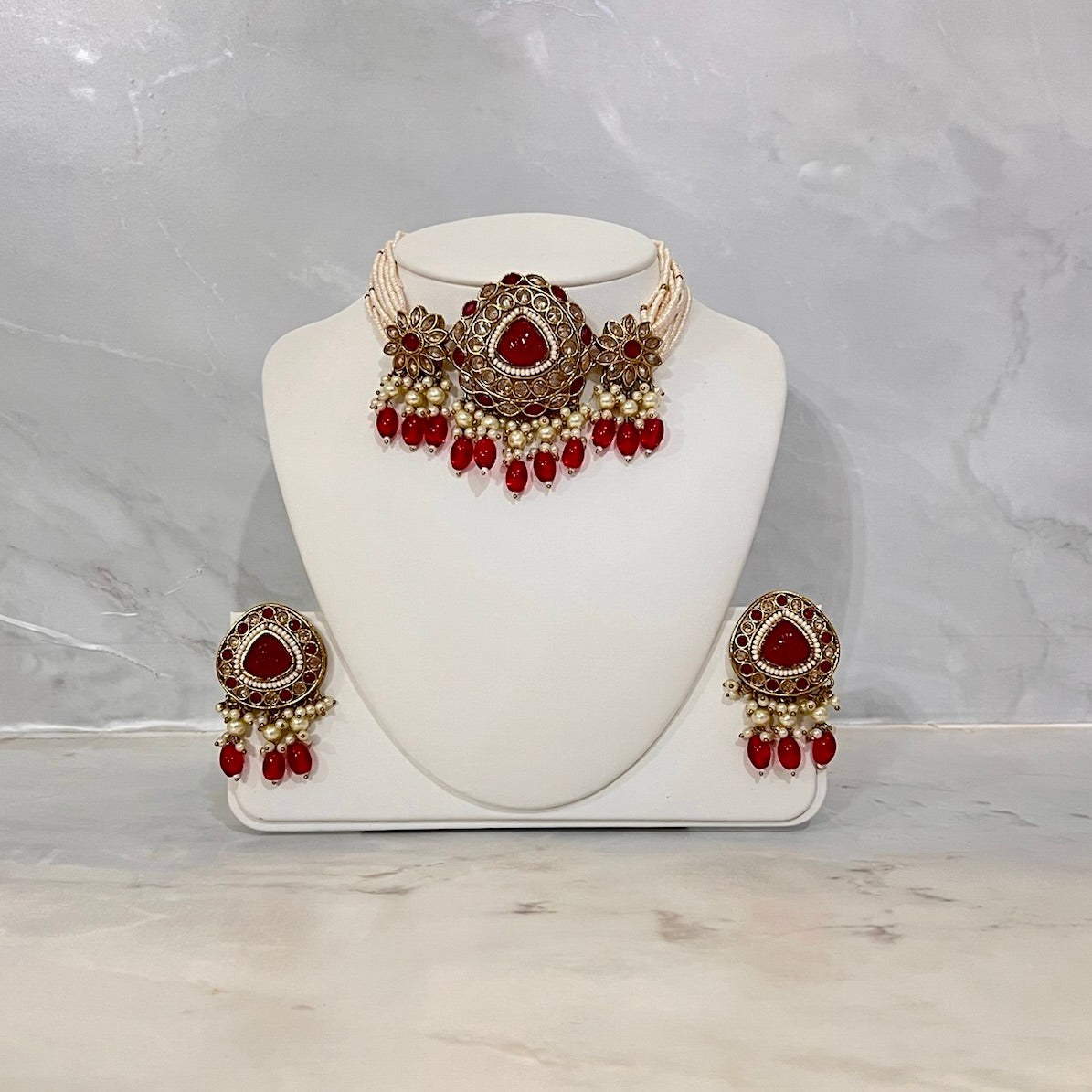 Pearl Choker Set with Large Kundan Stone