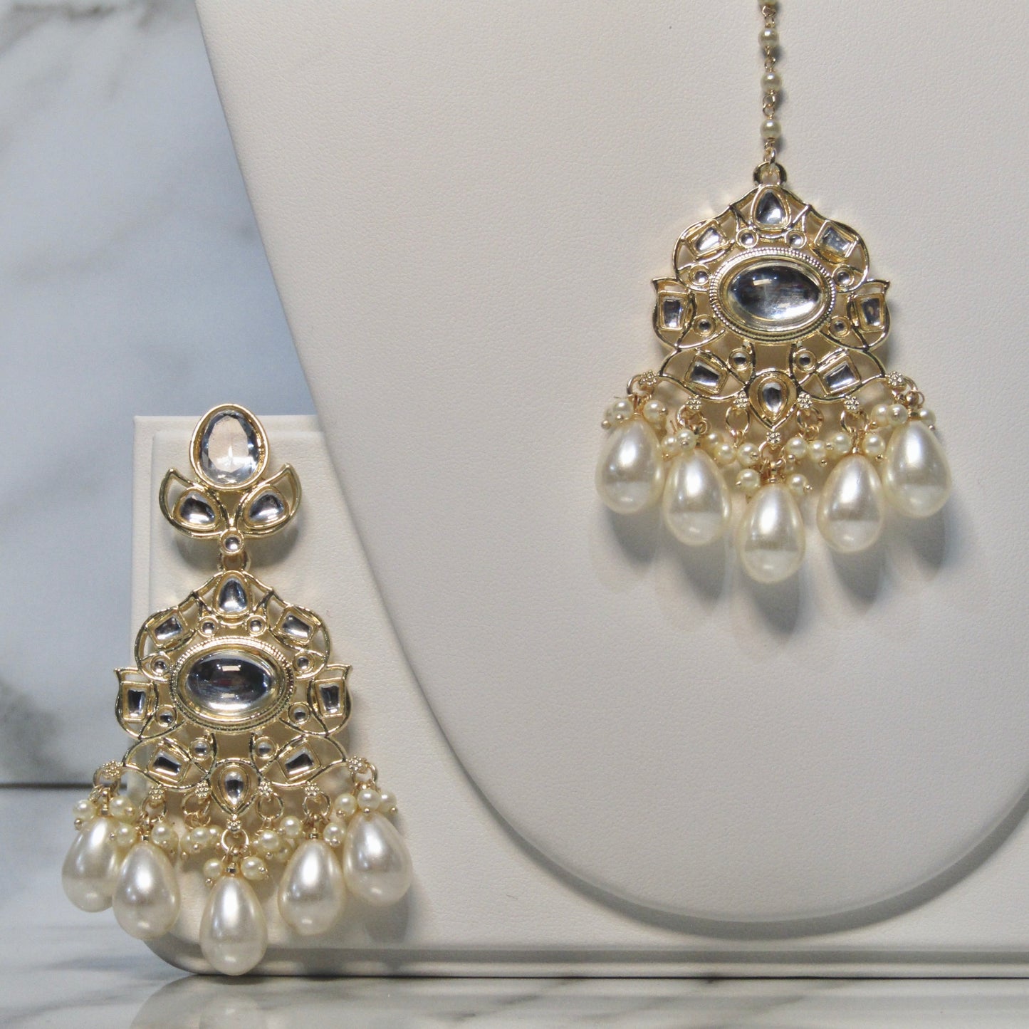 Pearl and Kundan Choker Set with Tikka