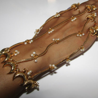 Gold Cresent Moon 4 Finger Hand Piece
