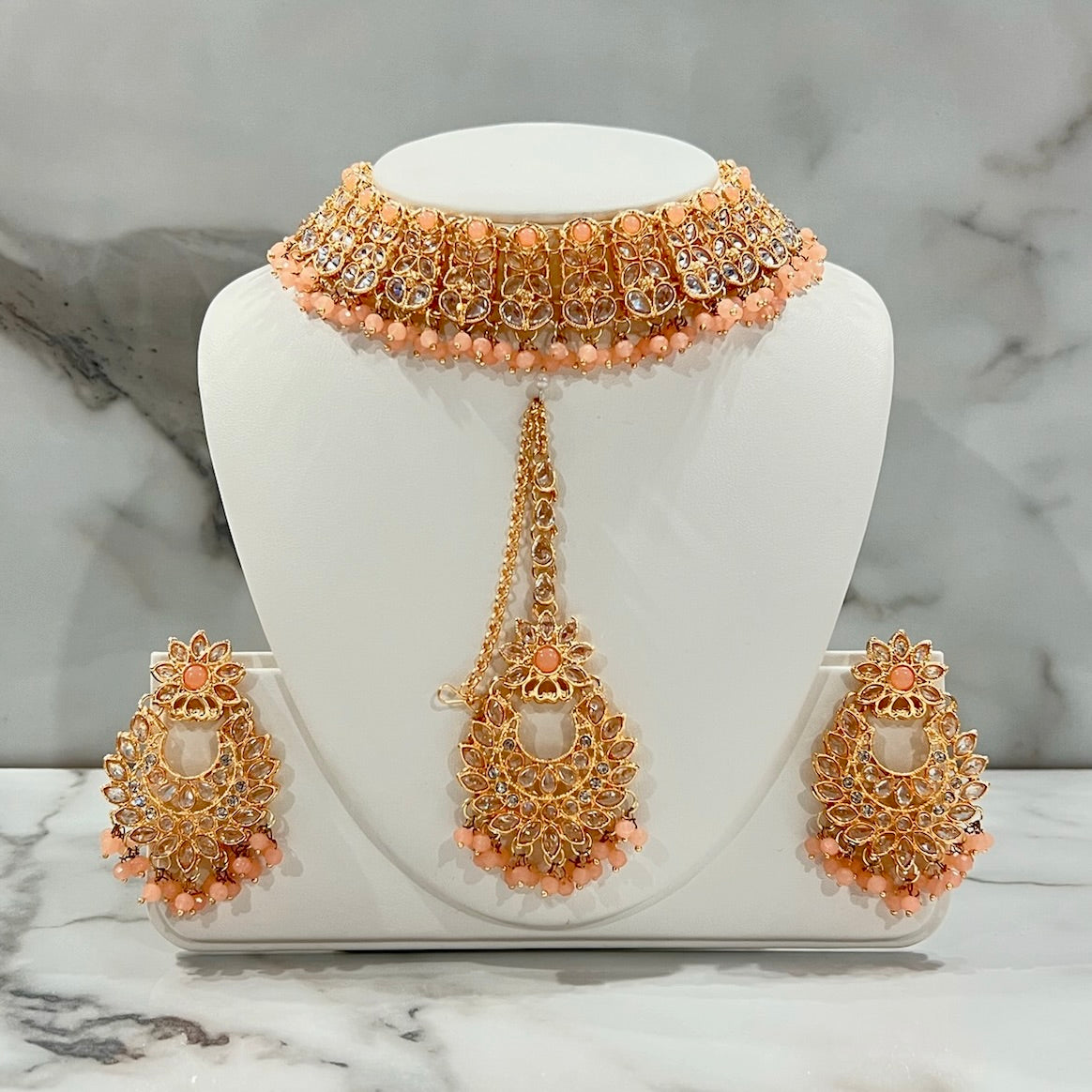 Choker Necklace, Earring and Tikka Set