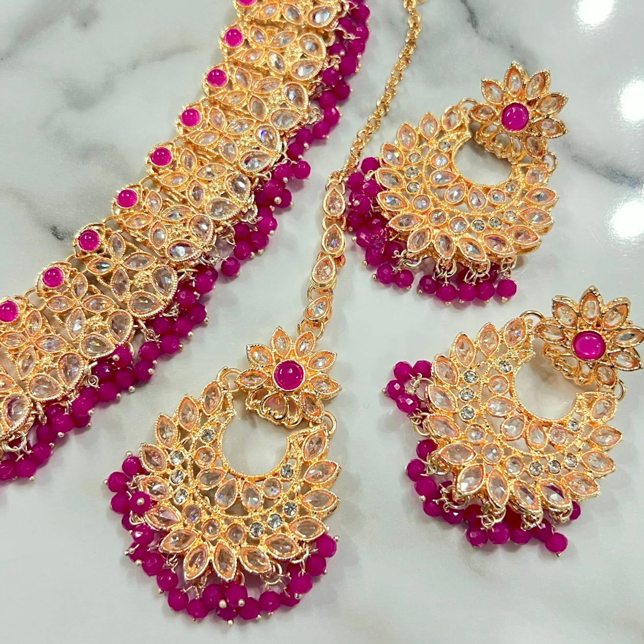 Choker Necklace, Earring and Tikka Set