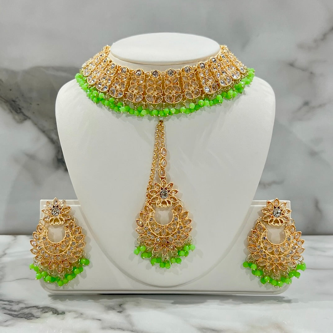 Choker Necklace, Earring and Tikka Set