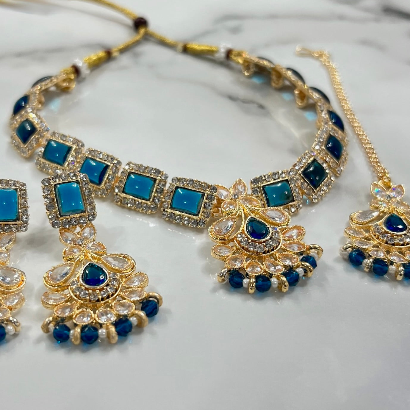 Blue Choker Set with Earrings and Tikka