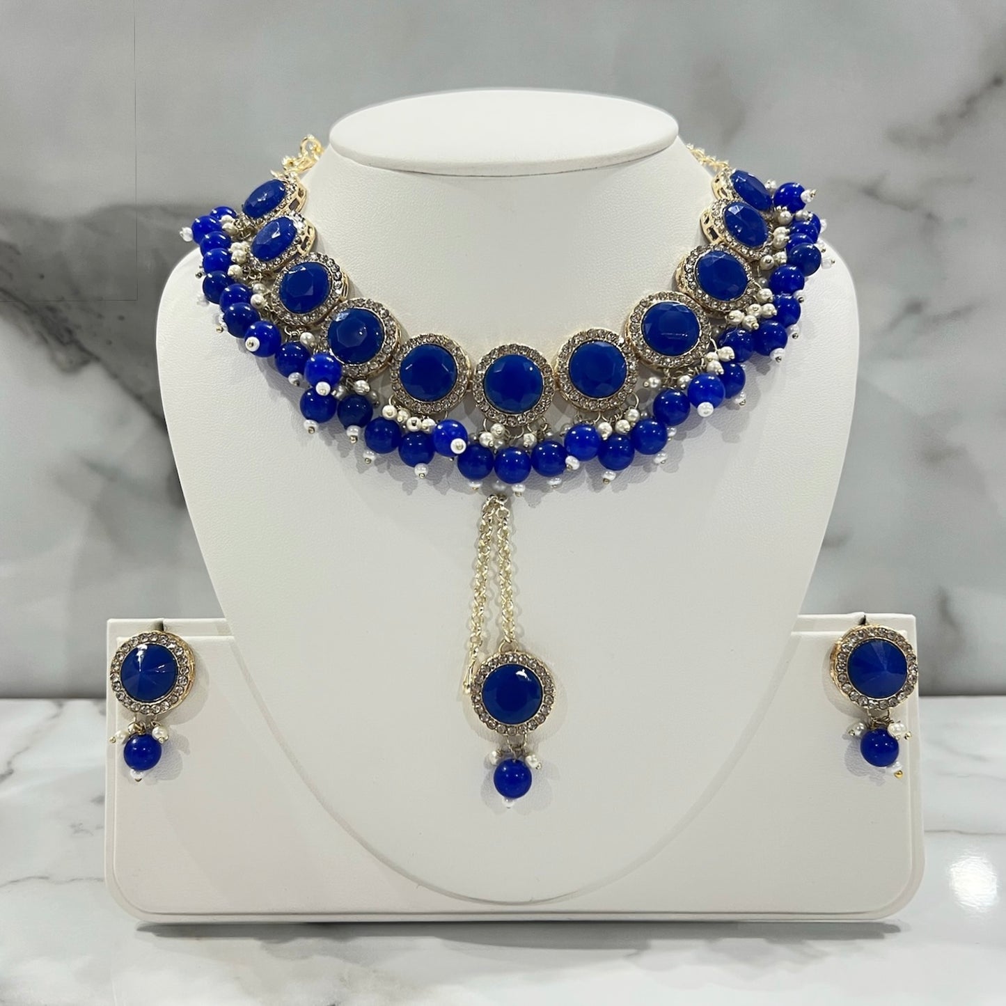 Circular Stone Choker/Neckline Set