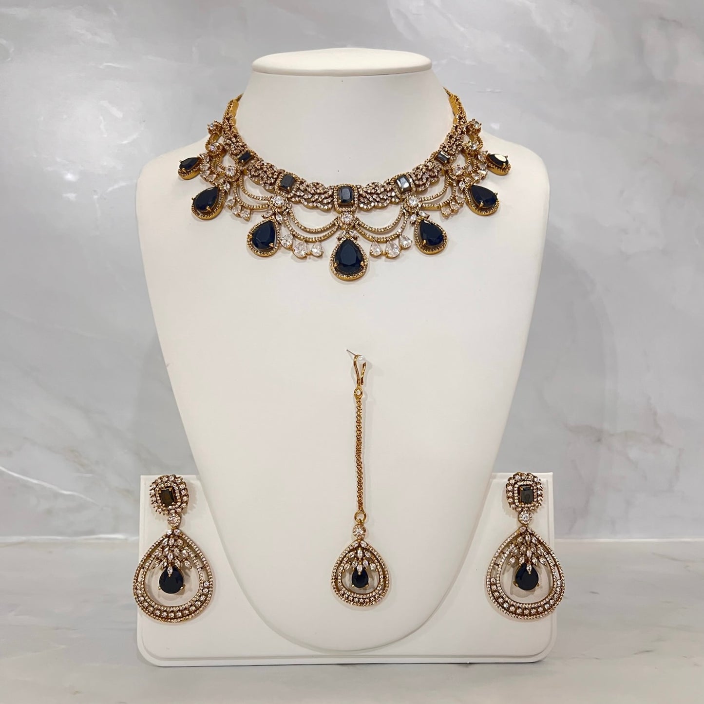 Teardrop American Diamond Neckline Set (Gold)